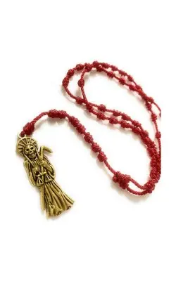 Rosario de hilo Rojo de Santa Muerte.